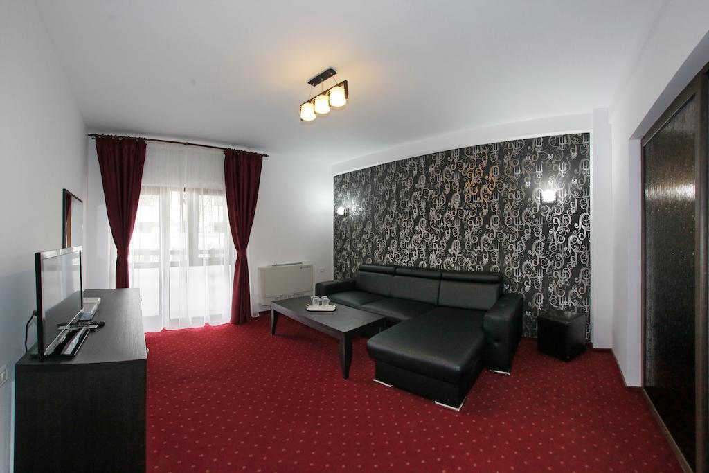 Hotel Rebis 브러일라 객실 사진